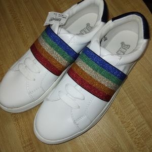 Women's sneakers NWT